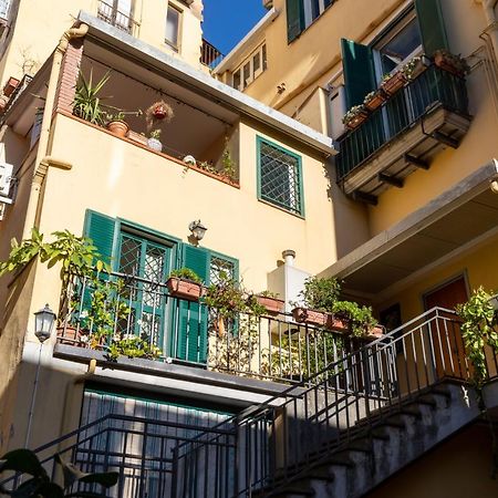 Colored House Until 7 People Above Sqplebiscito Naples Luaran gambar