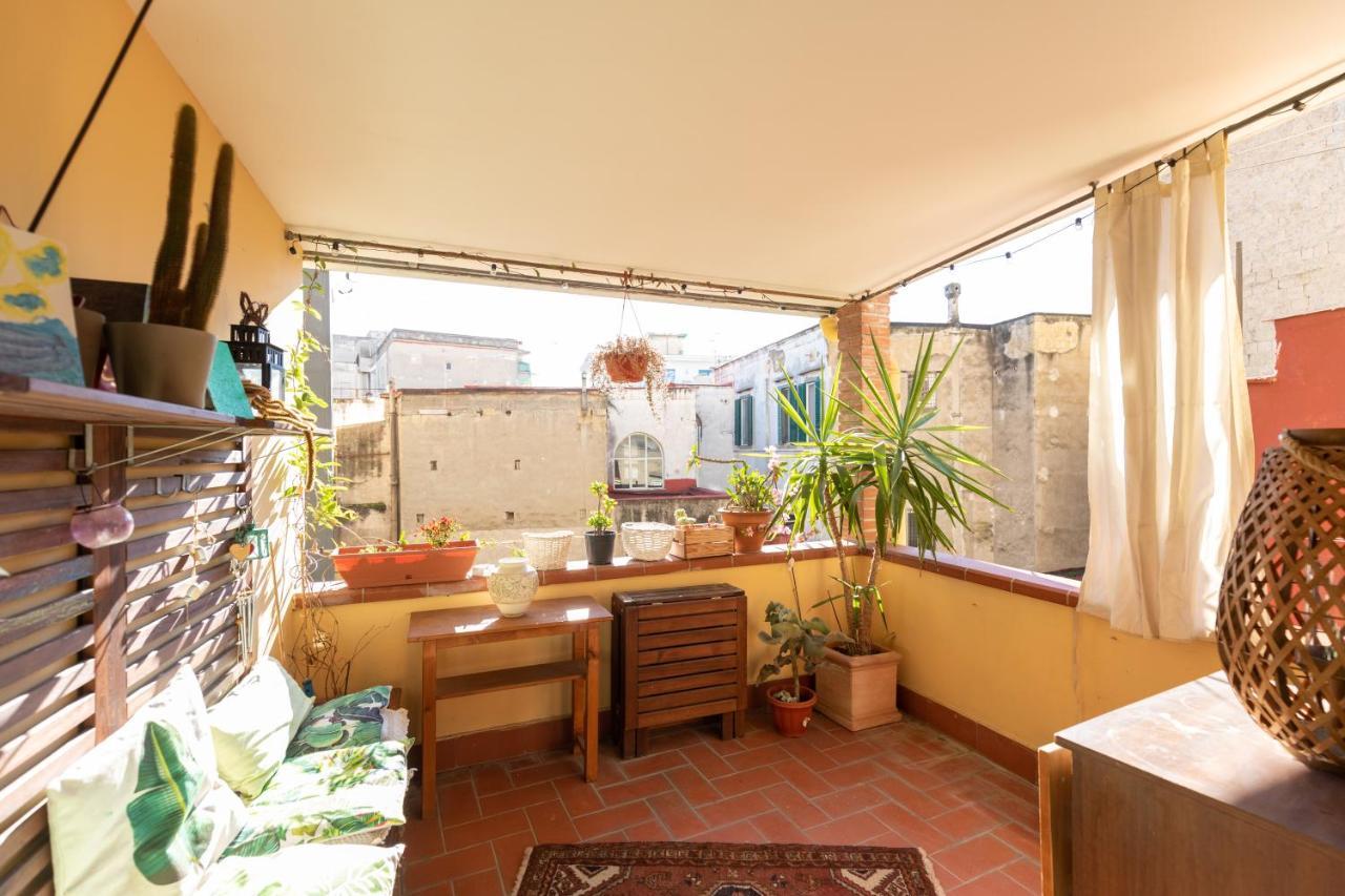 Colored House Until 7 People Above Sqplebiscito Naples Luaran gambar
