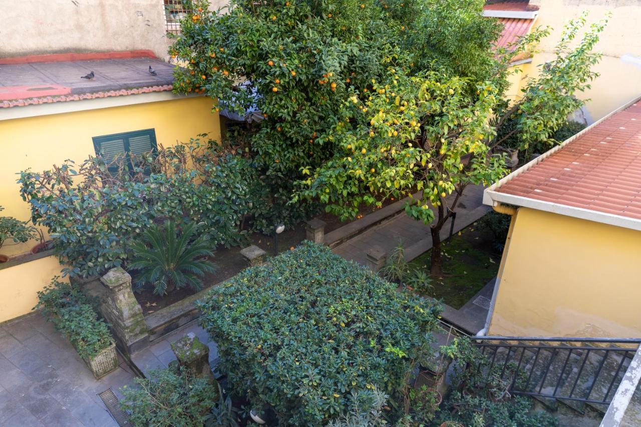 Colored House Until 7 People Above Sqplebiscito Naples Luaran gambar