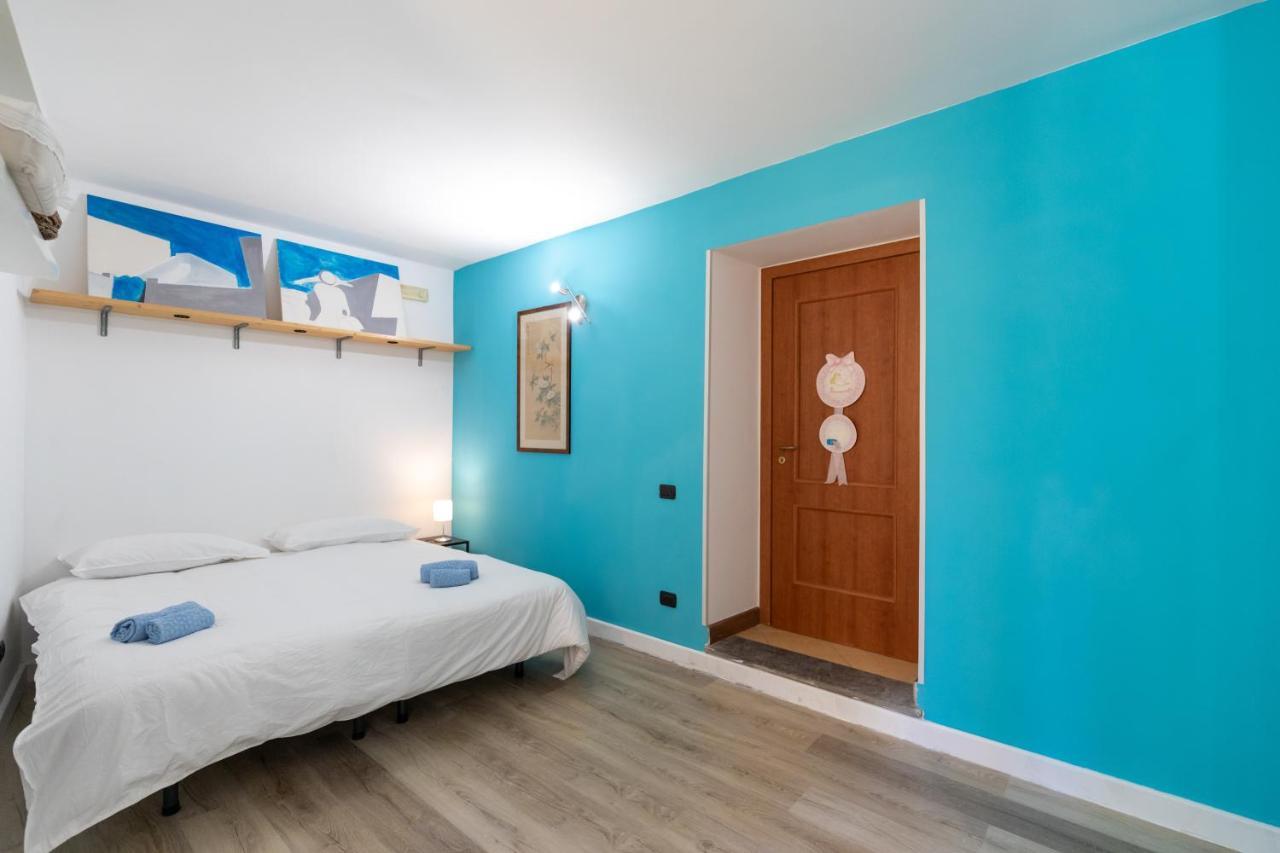 Colored House Until 7 People Above Sqplebiscito Naples Luaran gambar