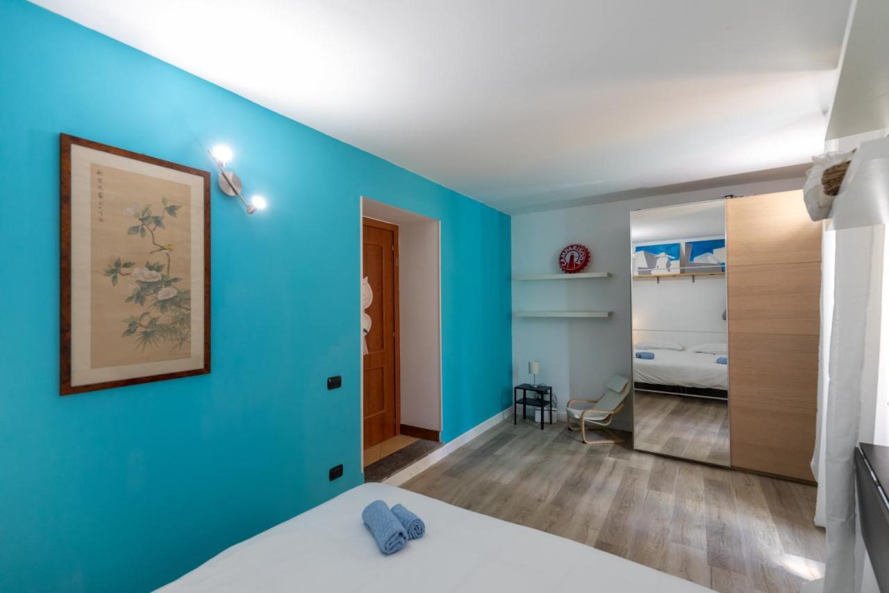 Colored House Until 7 People Above Sqplebiscito Naples Luaran gambar